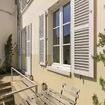 La Terrasse De Mademoiselle